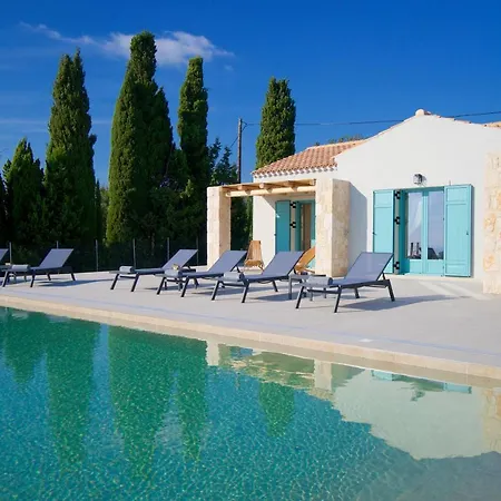 Exclusive Sea View Madelaine *