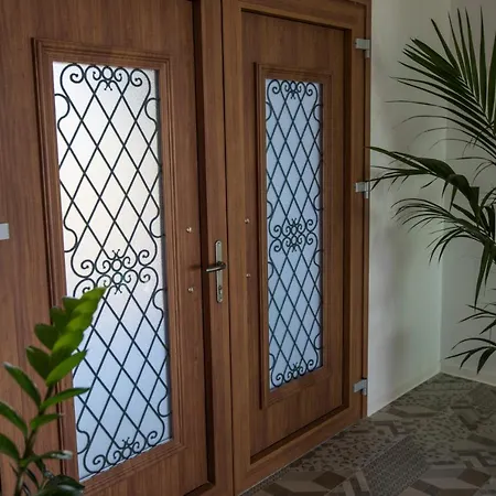 Exclusive Sea View Madelaine Villa *