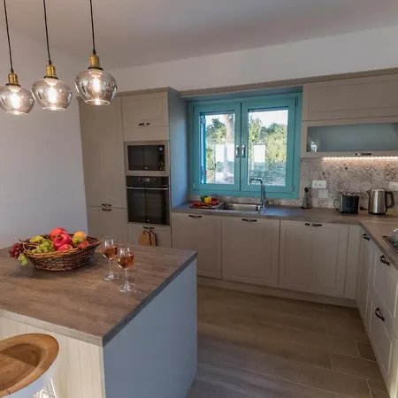 Exclusive Sea View Madelaine Villa Szpartiá