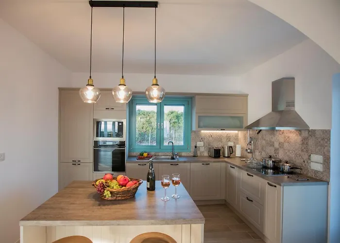 Villa Exclusive Sea View Madelaine