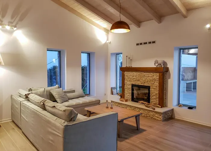 Exclusive Sea View Madelaine *