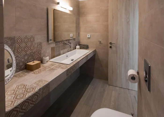 Exclusive Sea View Madelaine *