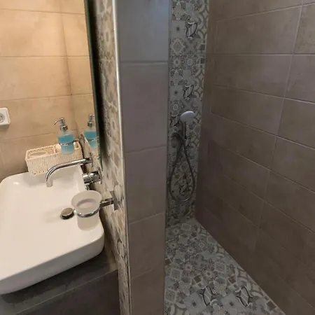 וילה Exclusive Sea View Madelaine ספרטיה